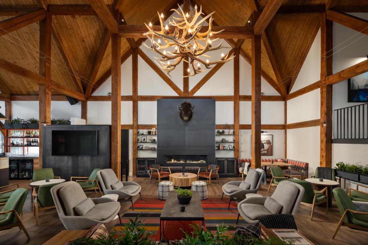 Buffalo Mountain Lodge Banff Exterior photo