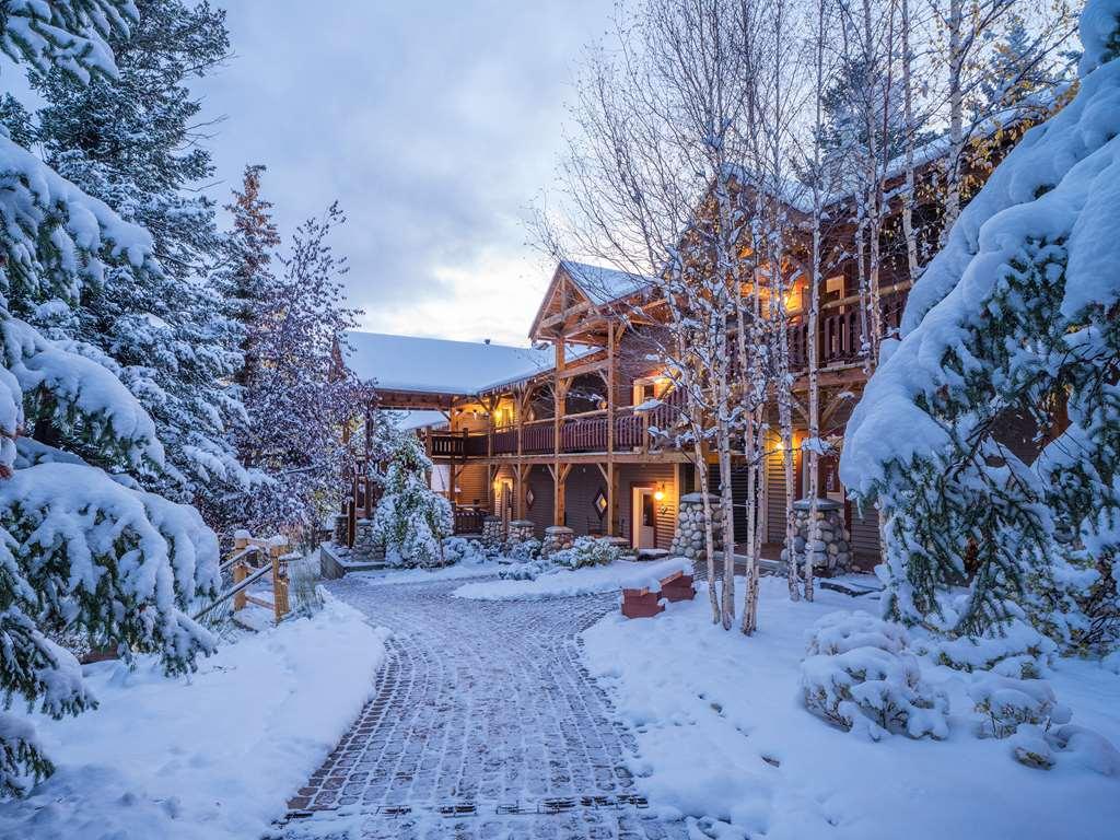 Buffalo Mountain Lodge Banff Exterior photo