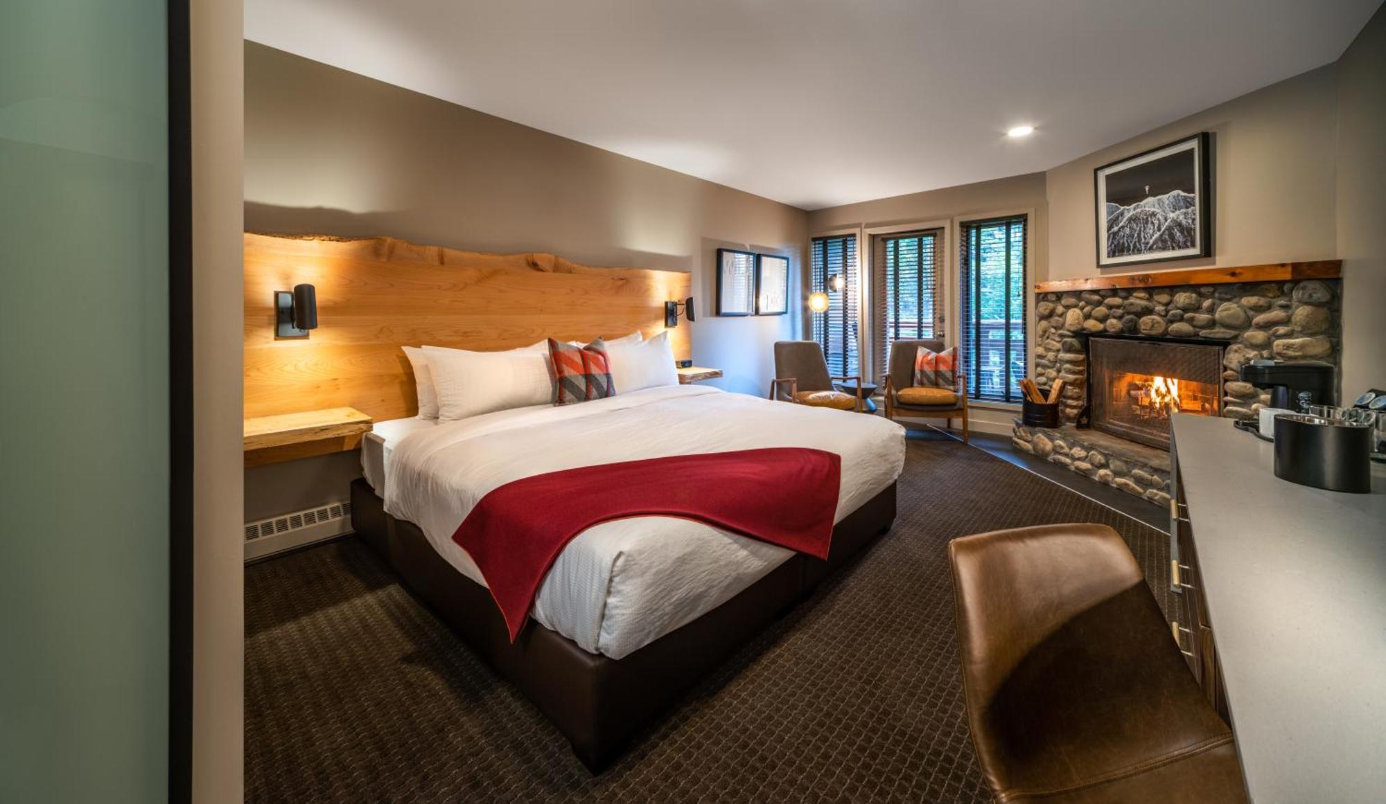 Buffalo Mountain Lodge Banff Exterior photo