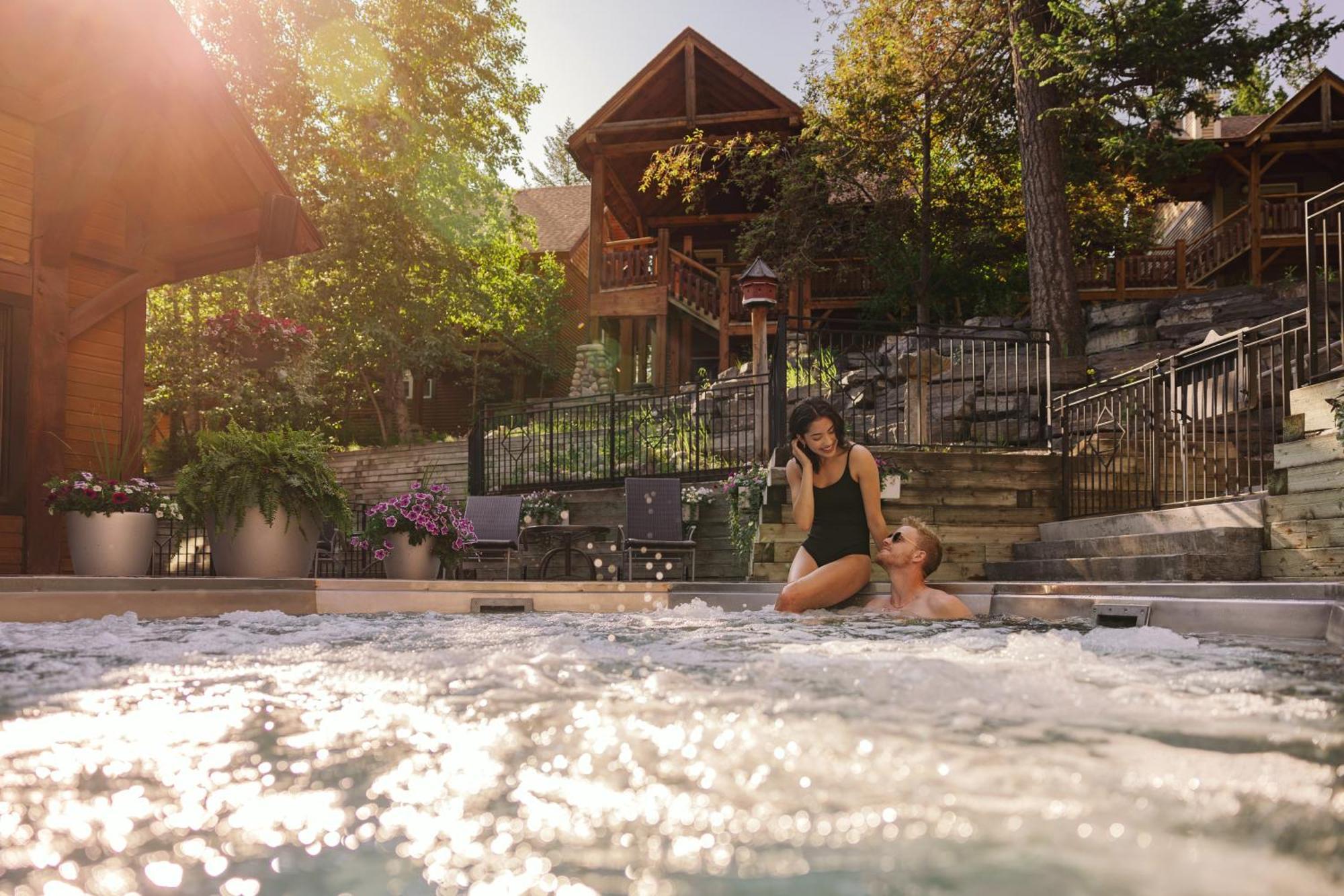 Buffalo Mountain Lodge Banff Exterior photo