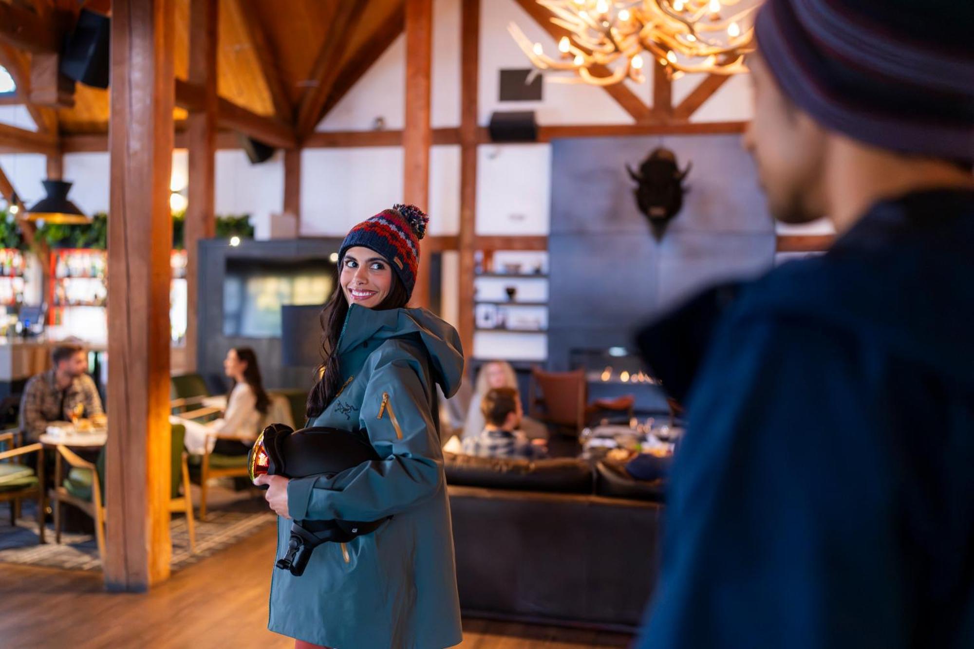 Buffalo Mountain Lodge Banff Exterior photo